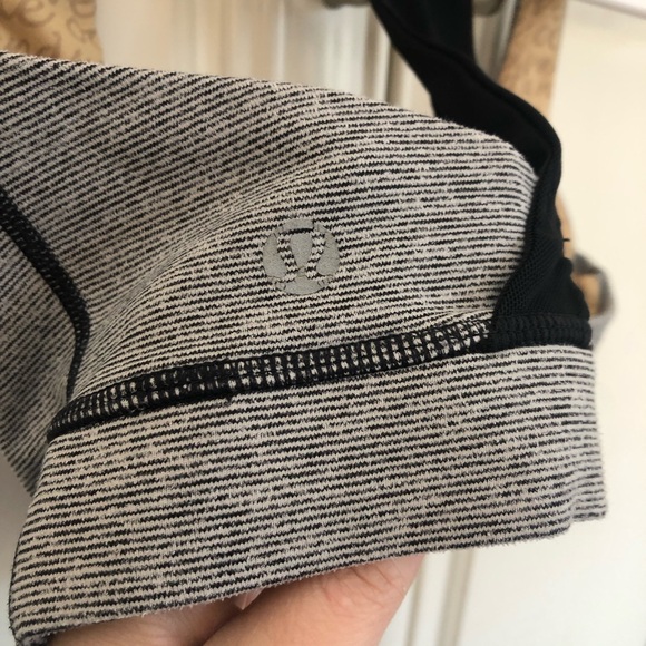 Lululemon Athletica women’s sports bra 🍋 - Picture 8 of 11